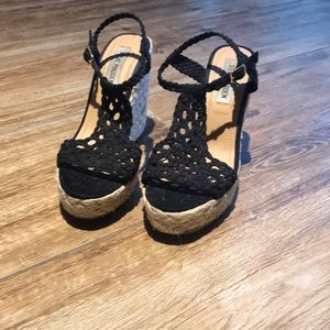 Steve Madden Black Wedges